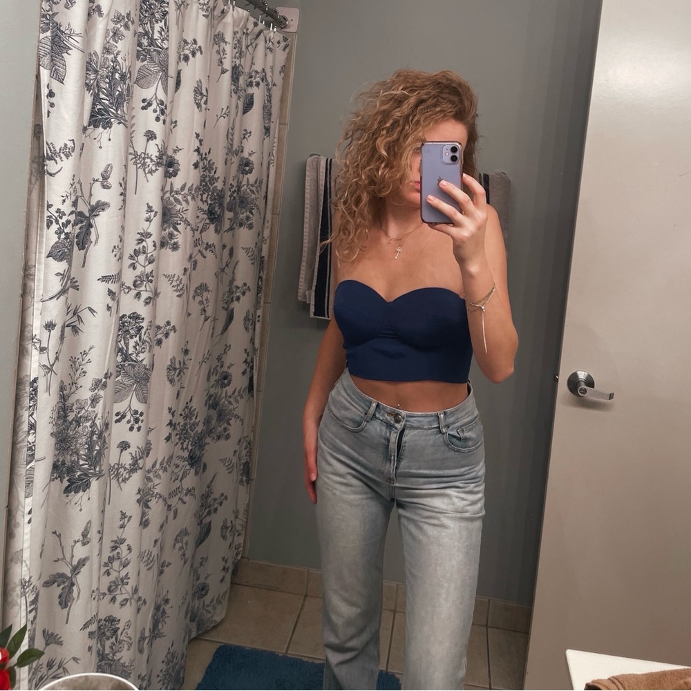 Crop top,size 4